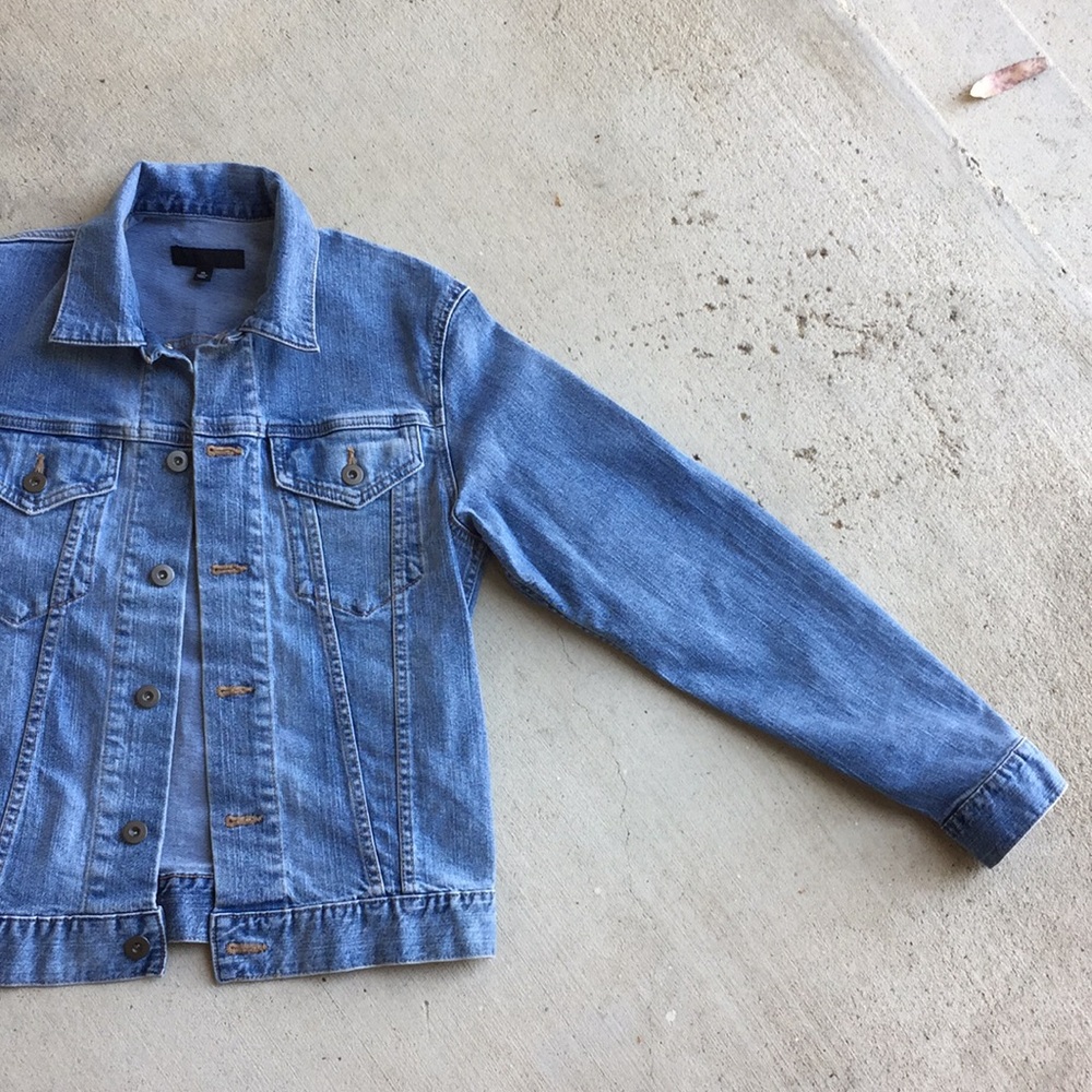 Uniqlo Relaxed Fit Denim Jacket